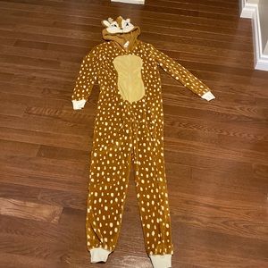 Onesie (deer)